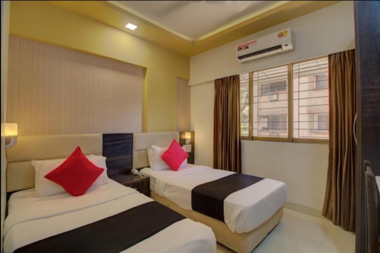 Hotel Galaxy Comforts Mumbai Exterior photo